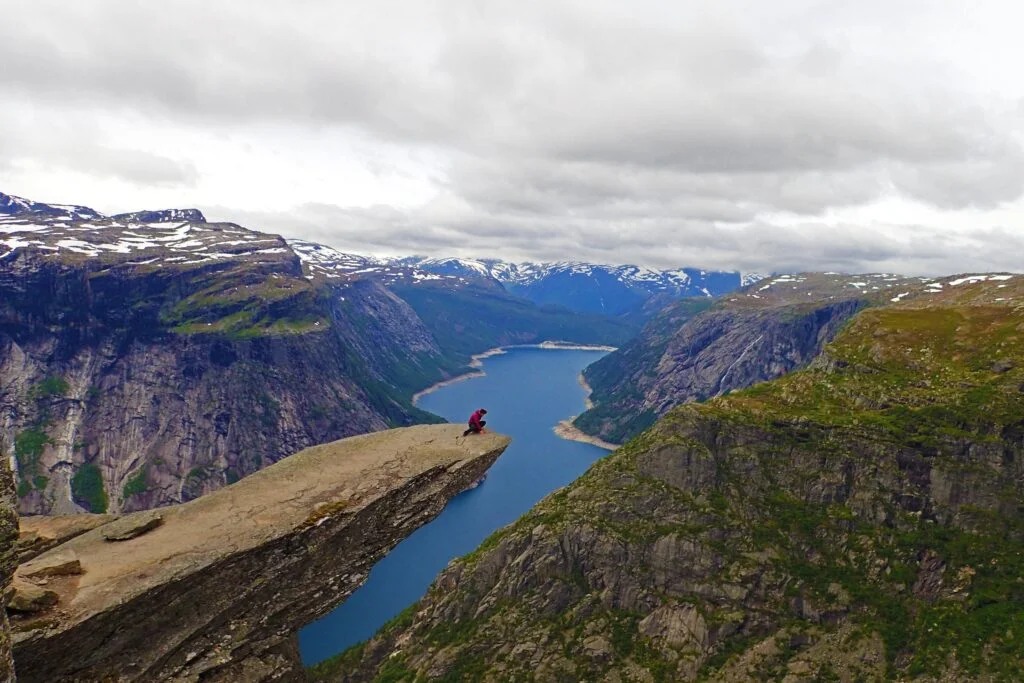 Troll-tongue-hiking-norway
